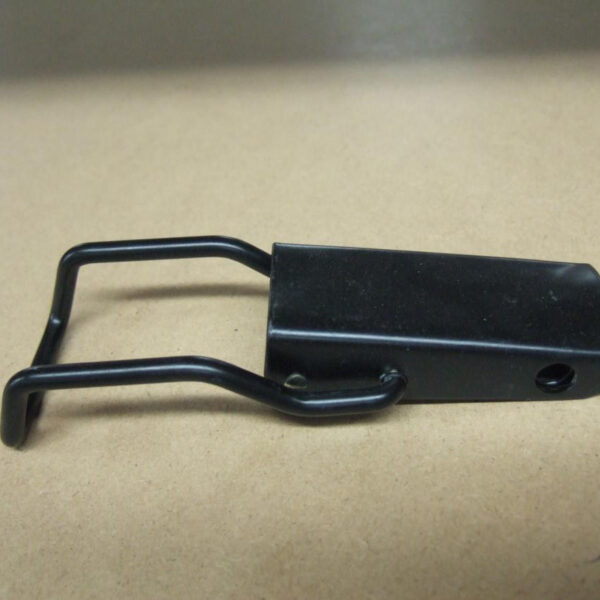 Alternative view of Grenouillère arrière tente de toit fibre James Baroud