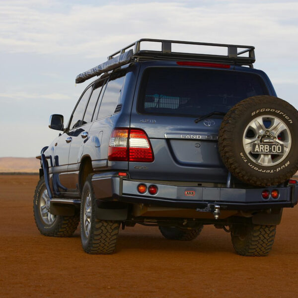 Alternative view of ARB REAR BAR 100 LIVE BLK