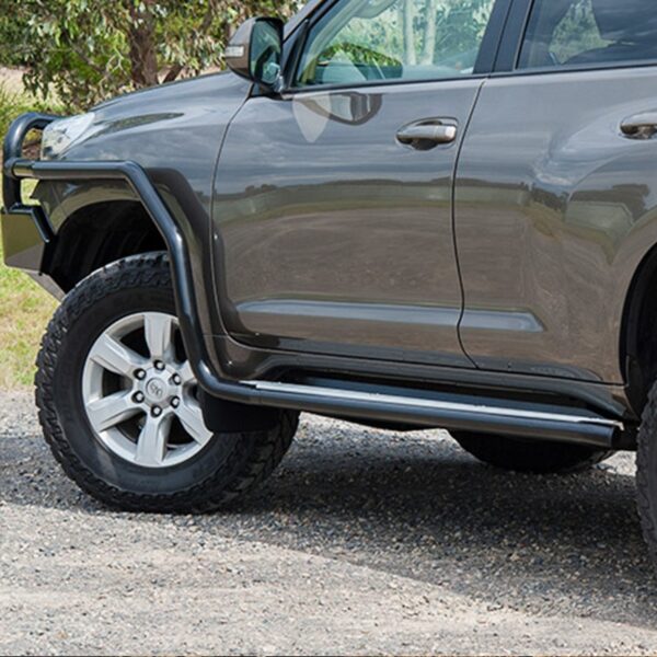 Alternative view of FRONT RAIL ONLY PRADO 150