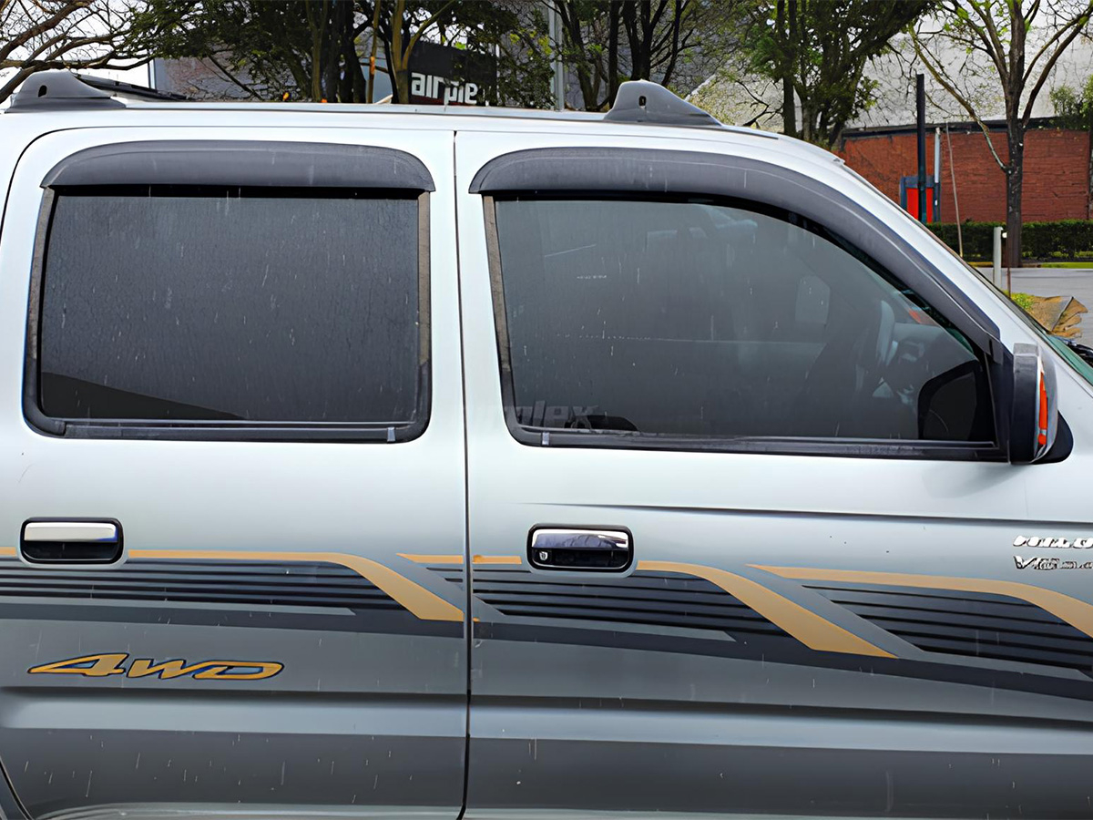 Jeu 4 déflecteurs vitre avant et arrière Toyota Hilux 1998-2004 – Image 5