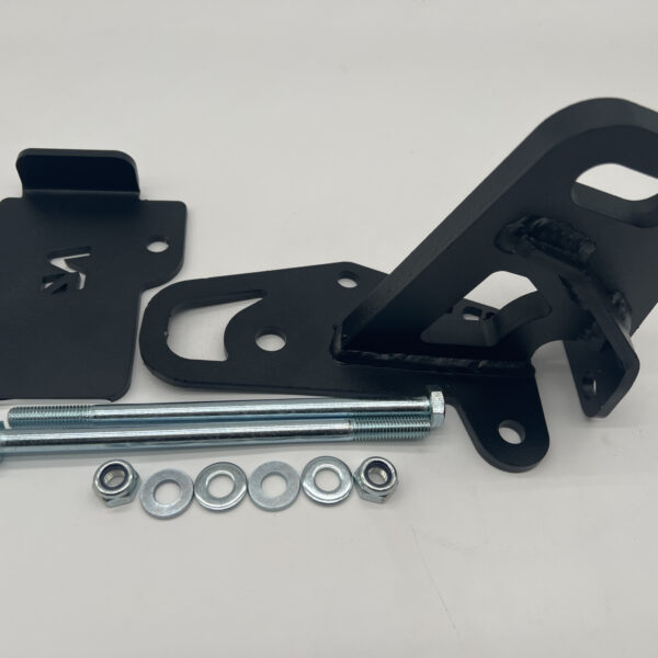 Alternative view of Anneau de remorquage renforcé avant droit pour Mercedes Sprinter W906 W907 N4-Offroad