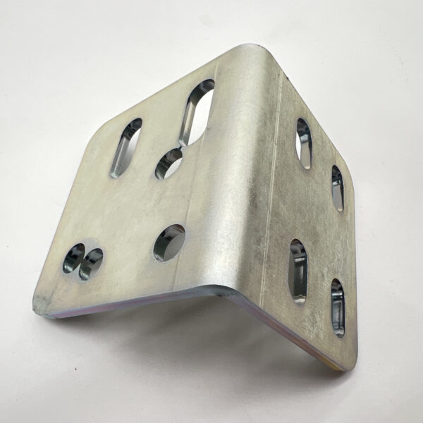 Alternative view of Support universel en équerre pour préfiltre Gasoil Racor 100 200 N4-Offroad