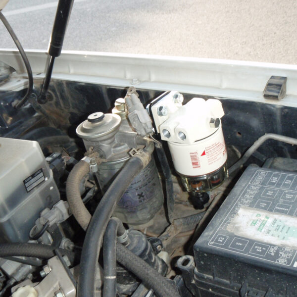 Alternative view of Kit de montage préfiltre Racor pour Toyota HDJ100 HZJ105 N4-Offroad