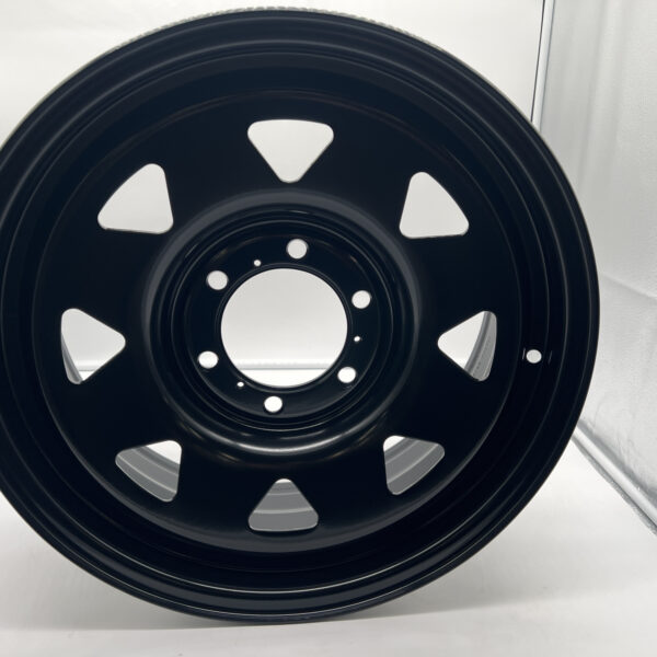 Alternative view of Jante acier Triangular noire 7x17 6x139.7 Toyota Land Cruiser et Hilux N4-Offroad