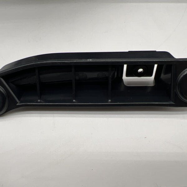 Alternative view of Console centrale vide poche autour levier de vitesse avec porte gobelet HZJ7 GRJ7 >2009 - 70ème anniversaire