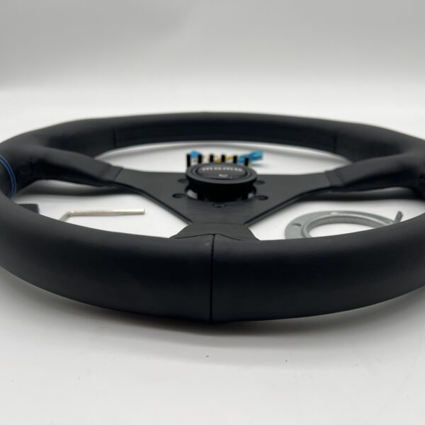 Alternative view of Volant plat trois branches cuir noir Ø350mm