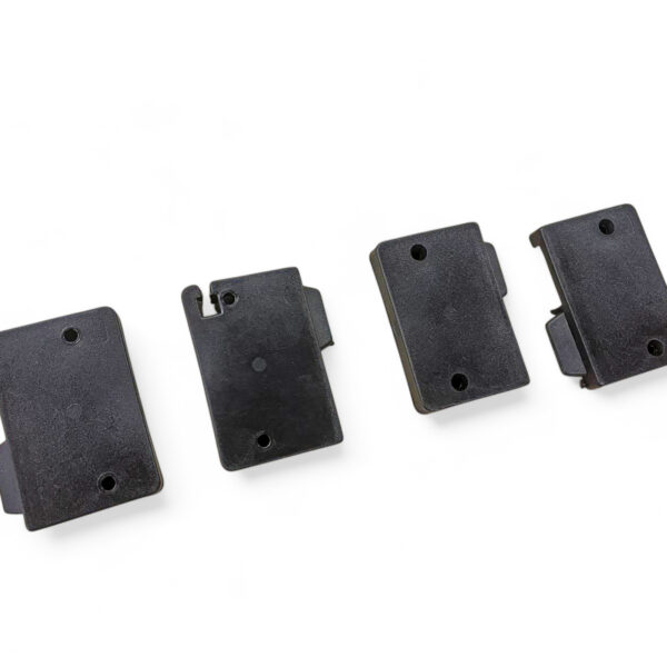 Kit de 4 embouts plastique noir de store Classic James Baroud