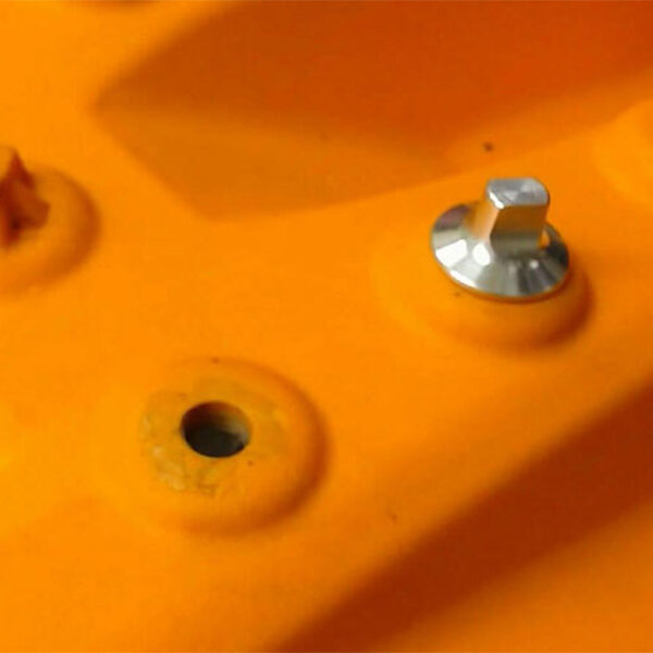 Alternative view of Set de 4 picots en alu de remplacement pour Maxtrax