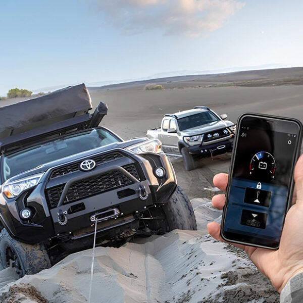 Alternative view of Récepteur Bluetooth pour smartphone télécommande Warn ZEON VR EVO M8000