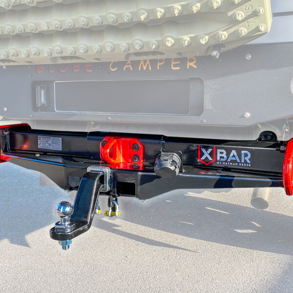 Attelage spécifique avec carré 50mm intégré Toyota Hilux Revo Hayman Reese