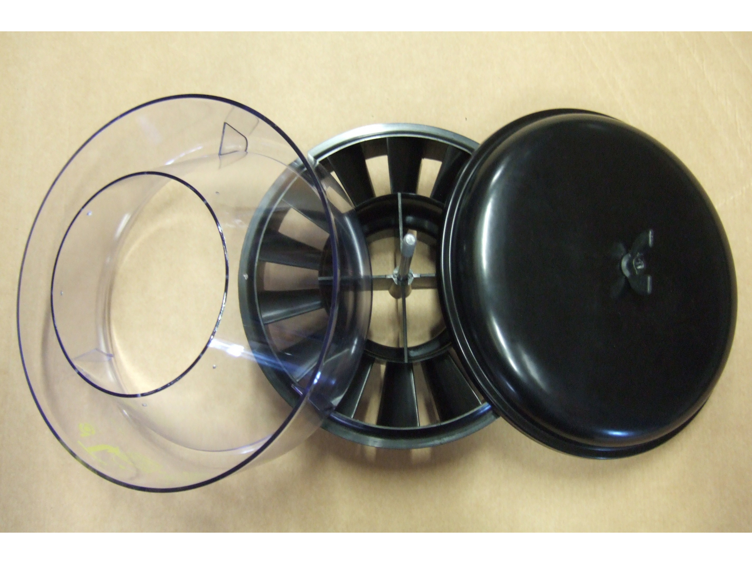 Préfiltre cyclonique Donaldson transparent Ø10" avec entrée Ø3.8" – Image 3