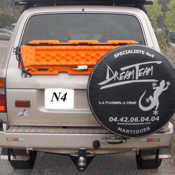 Support de plaques à sable Maxtrax sur le hayon pour Toyota HDJ80 N4-Offroad – Image 3