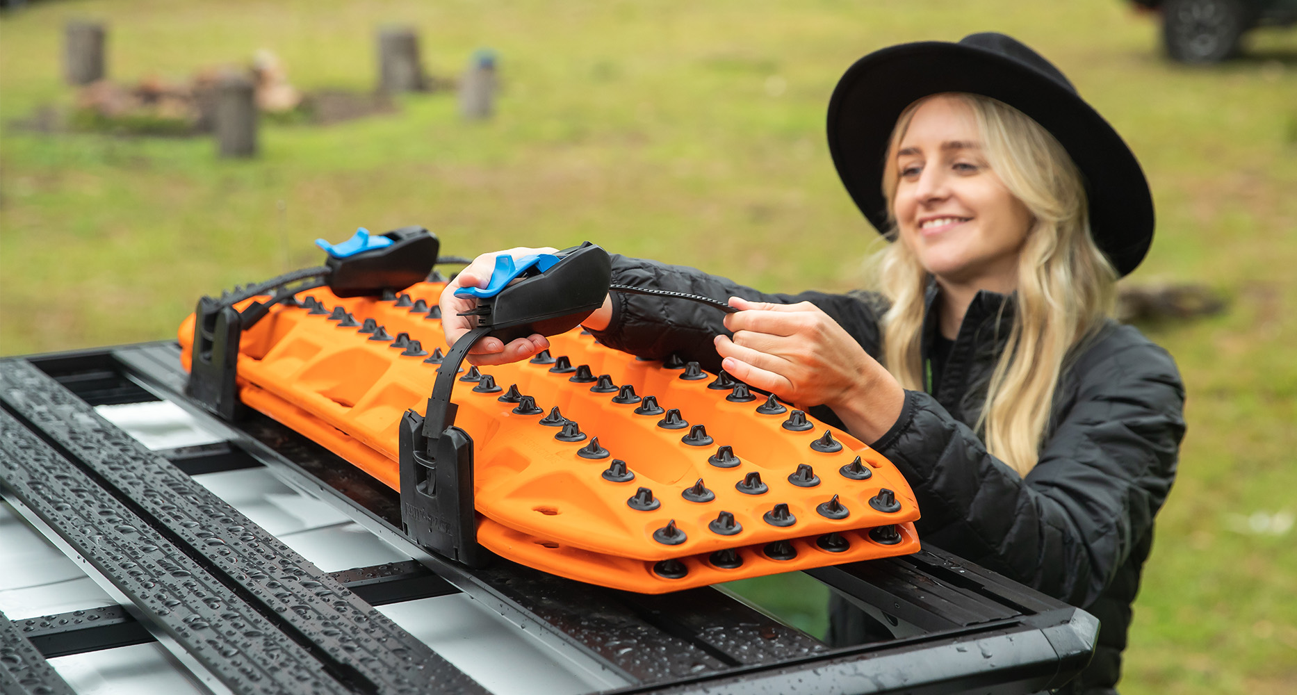 Kit 2 systèmes Stow IT d'attache pour plaques de désensablage Rhino Rack – Image 4