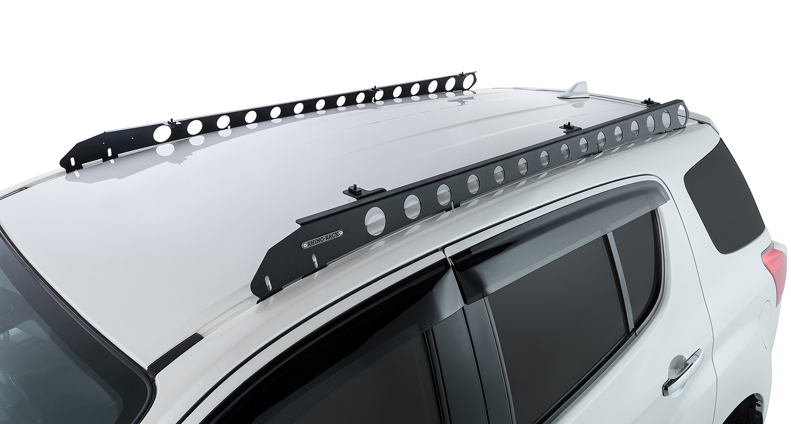 Rhino-Rack Backbone Mounting System - Isuzu M-UX Rhino Rack – Image 4