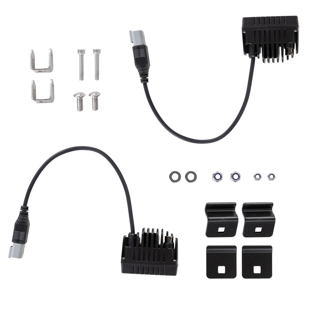 BASERACK TRI-COLOUR AUX LIGHT 2.8"" SWITCHABLE COLOUR – Image 4