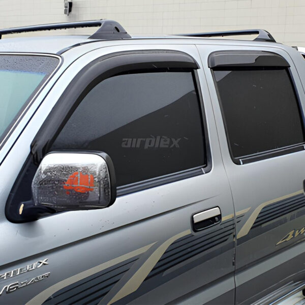 Jeu 4 déflecteurs vitre avant et arrière Toyota Hilux 1998-2004