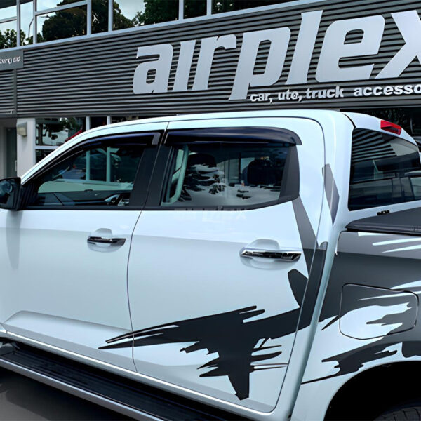 Jeu 4 déflecteurs vitre avant et arrière Isuzu Dmax N57 N60 2020+