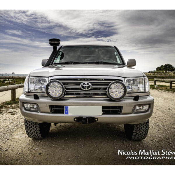 Alternative view of Platine de treuil intégrée au pare-chocs d'origine pour Toyota HDJ100