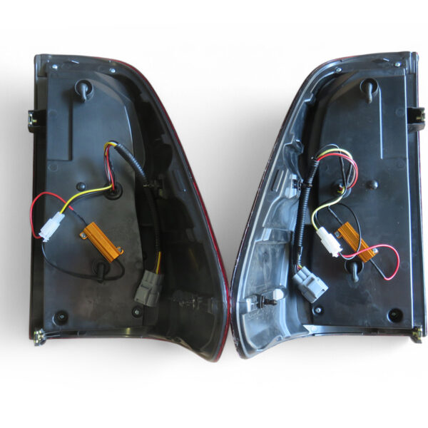 Paire de feux arrières à leds Hilux Revo - design origine avec leds – Image 6