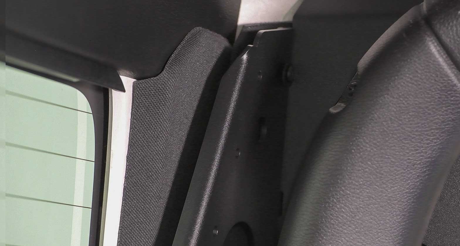 Rhino-Rack Backbone Mounting System - Jeep JT Gladiator Rhino Rack – Image 6