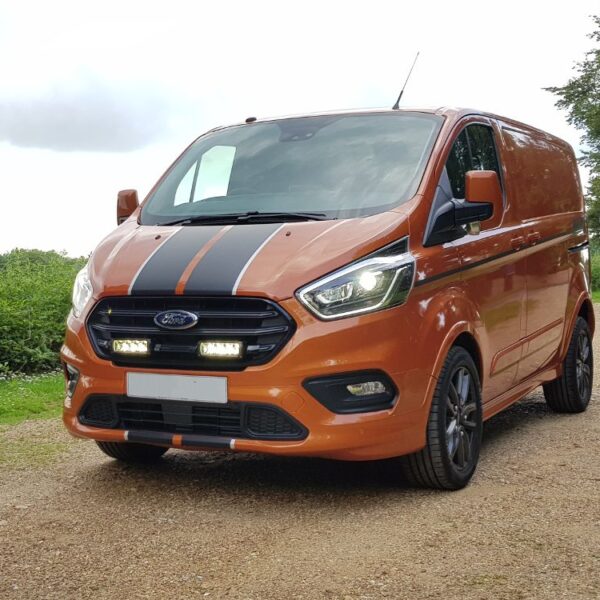 Alternative view of KIT MONTAGE RRR4 CALANDRE FORD TRANSIT CUSTOM 2018-2024