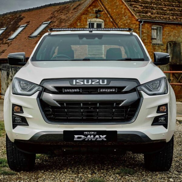 Alternative view of KIT INTEGRATION Linear 6 CALANDRE ISUZU D-MAX 2021+