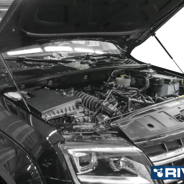 Alternative view of VERIN CAPOT RIVAL VW AMAROK   (bQ11)