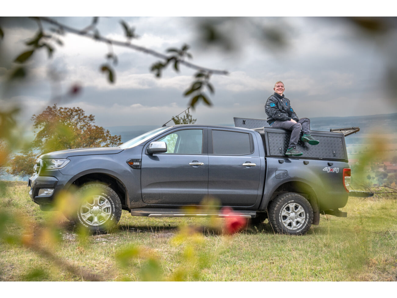 Hardtop Adventure noir strié double cabine Ford Ranger 2012-2022 Alu-Cab