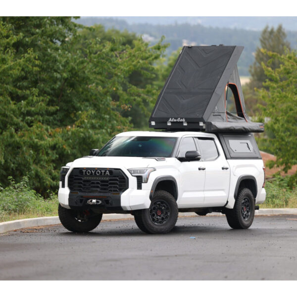 Hardtop Contour Full-size avec fenêtre Toyota Tundra benne 5.5" 2022+ Alu-Cab