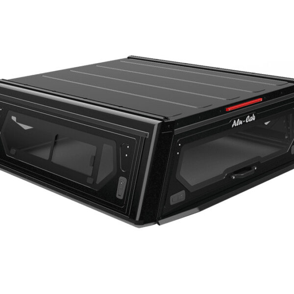 Hardtop Contour noir lisse avec fenêtre latérale pour Isuzu D-Max 2020+ double cabine Alu-Cab