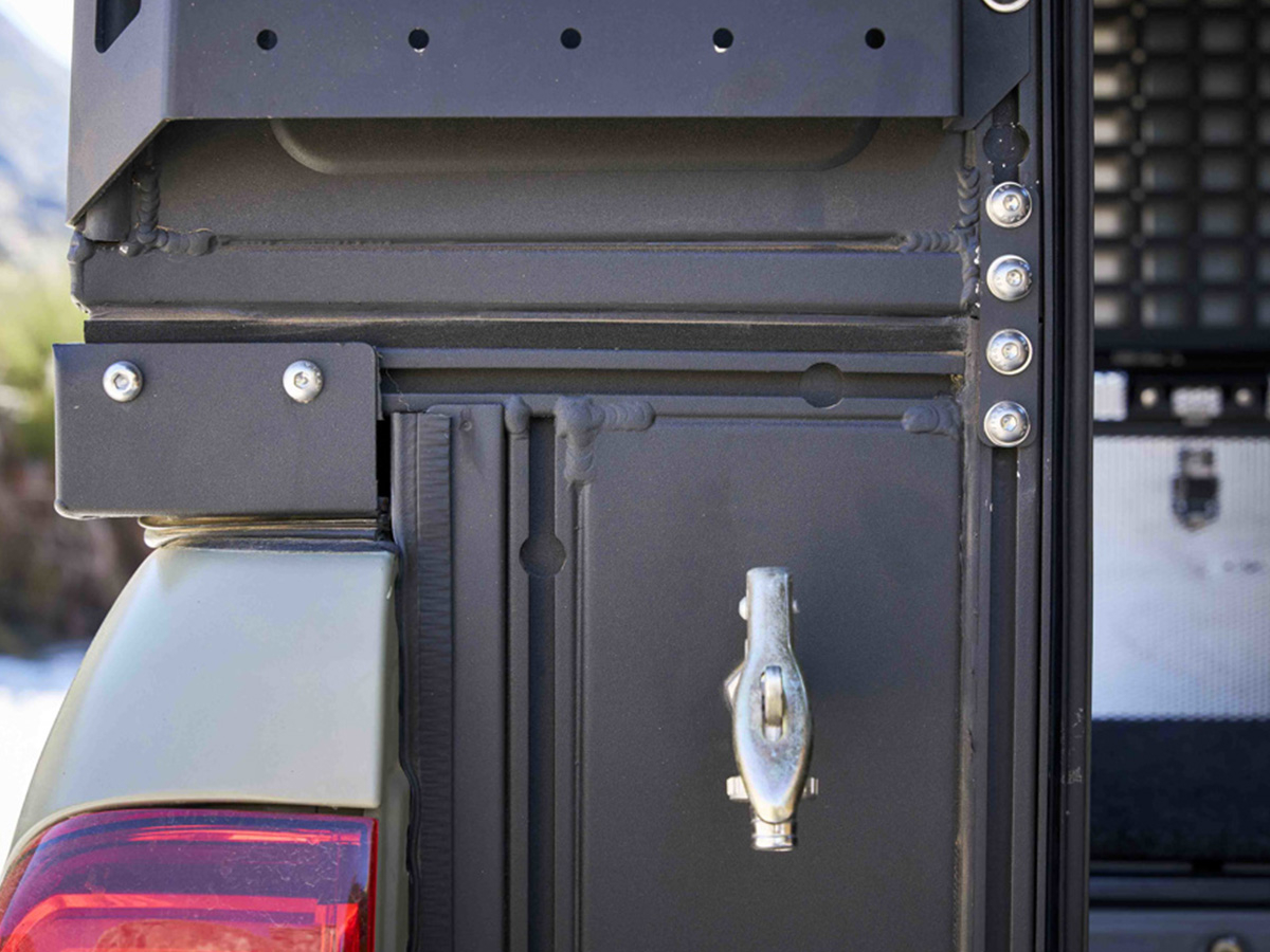 Plateforme ModCAP Alu-Cab Drive Off pour double cabine – Image 5