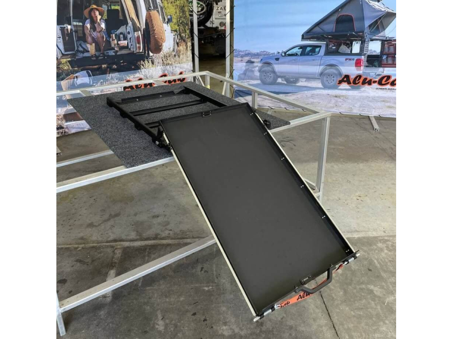 Plateau coulissant basculant pour réfrigérateur 95L Alu-Cab – Image 7