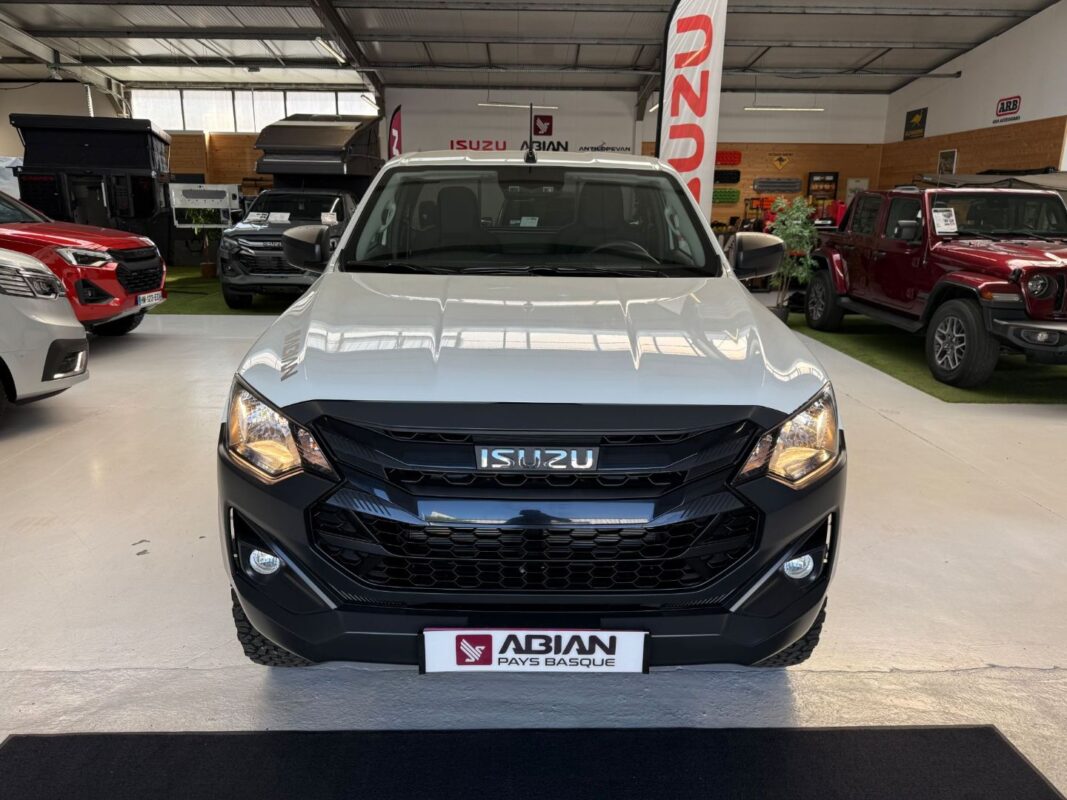 ISUZU D-MAX