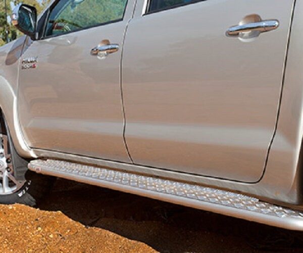 S/RAIL REAR HILUX 4X4 05ON SC/CC