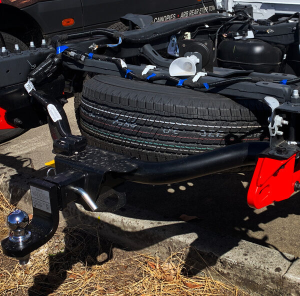 RECOVERY POINT REAR RHS SUIT OE TOWBAR CAB CHASSIS