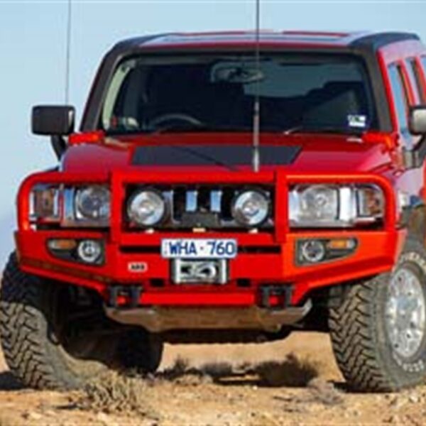 Pare chocs avant ARB Winch Bar pour Hummer H3