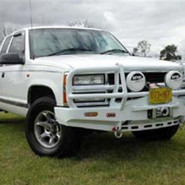 Alternative view of WINCH BAR SILVERADO 88-98