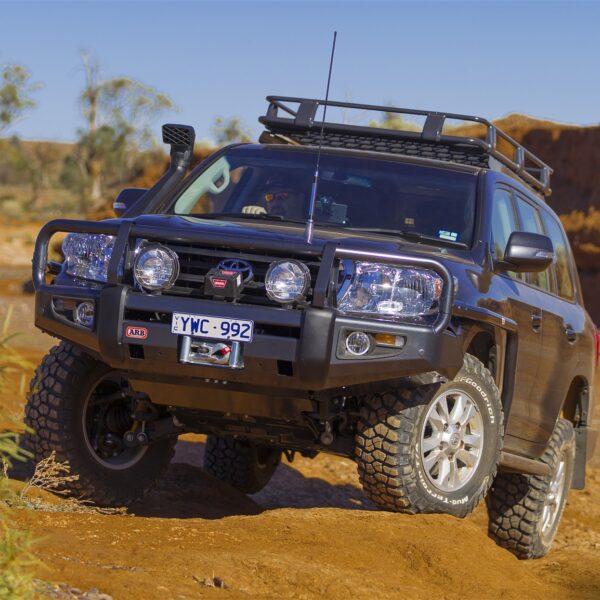 Alternative view of WINCH BAR 200 12ON INC HLW MODELS