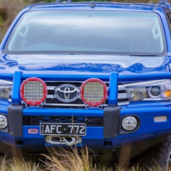 Alternative view of Summit Combar ARB Toyota Hilux Revo 2016+ (wide body)