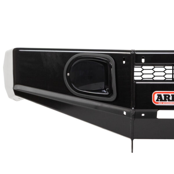 Alternative view of SAHARA BUMPER HILUX 05-11 FLARES AF2O