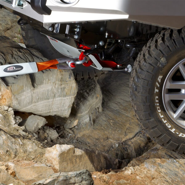 Alternative view of RECOVERY POINT PRADO 150 & FJ - LHS 8000KG