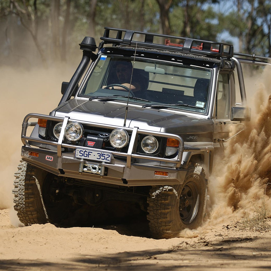 Pare chocs Winch Bar HZJ7 BJ7 – Image 2