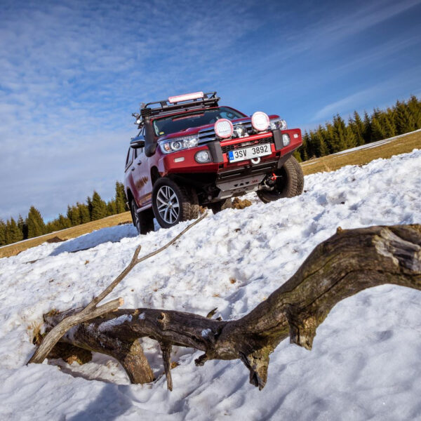 SUMMIT SAHARA SUITS HILUX 5/18 – Image 3
