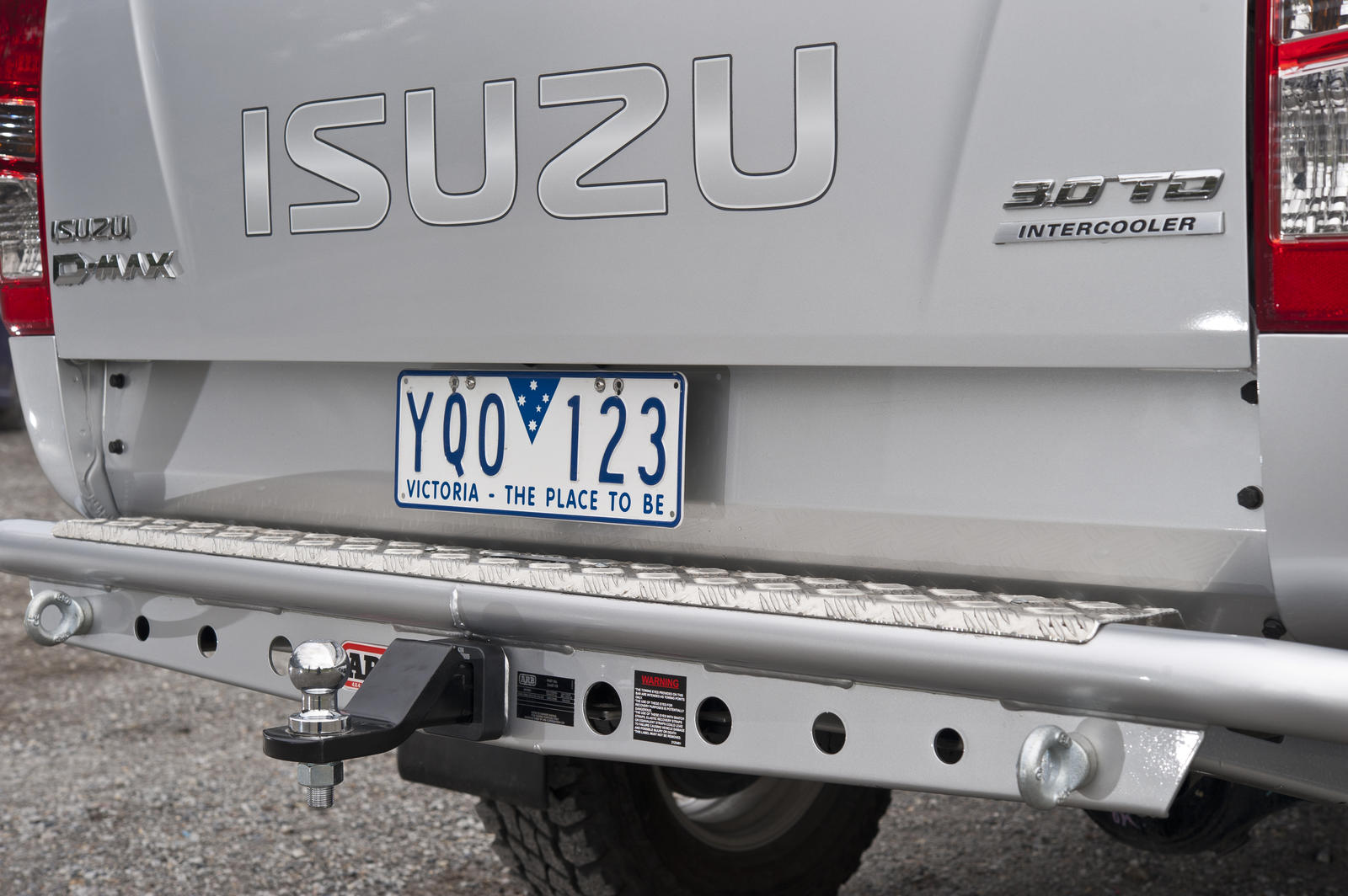 PARE-CHOCS ARR RSTB DMAX 2012 ON – Image 4