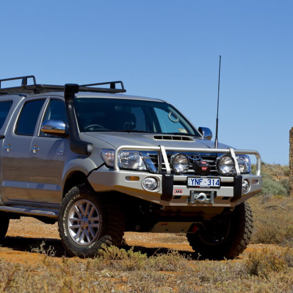 W/BAR HILUX 11ON FLARES AF20 – Image 5