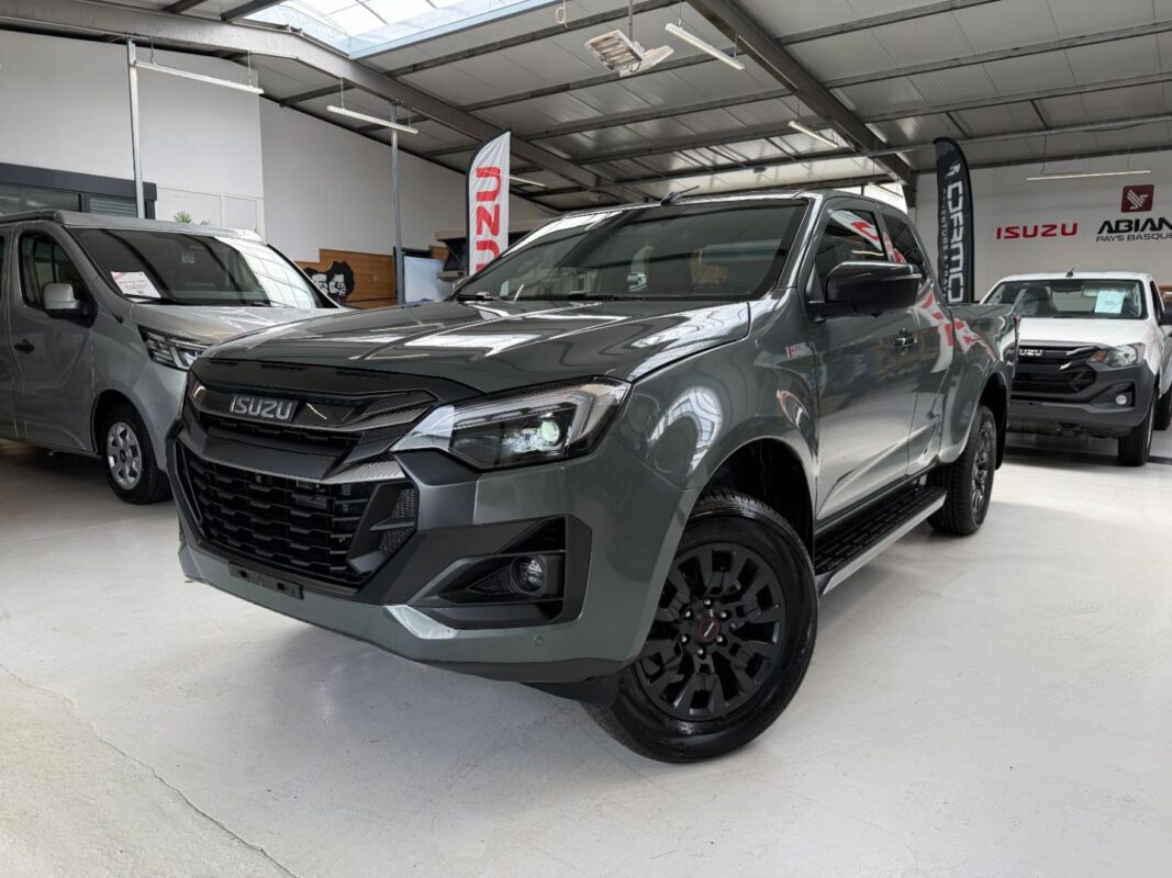 ISUZU D-MAX