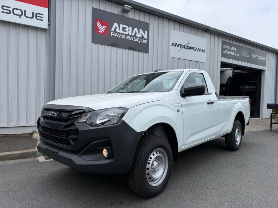 ISUZU D-MAX
