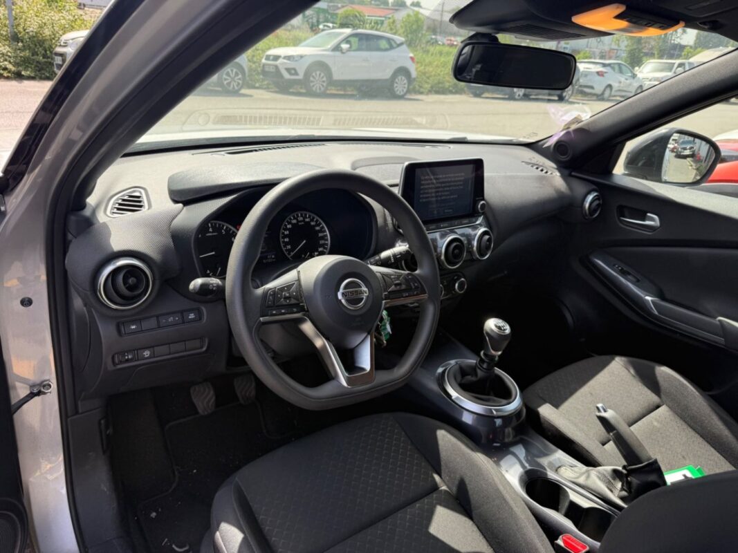 NISSAN JUKE