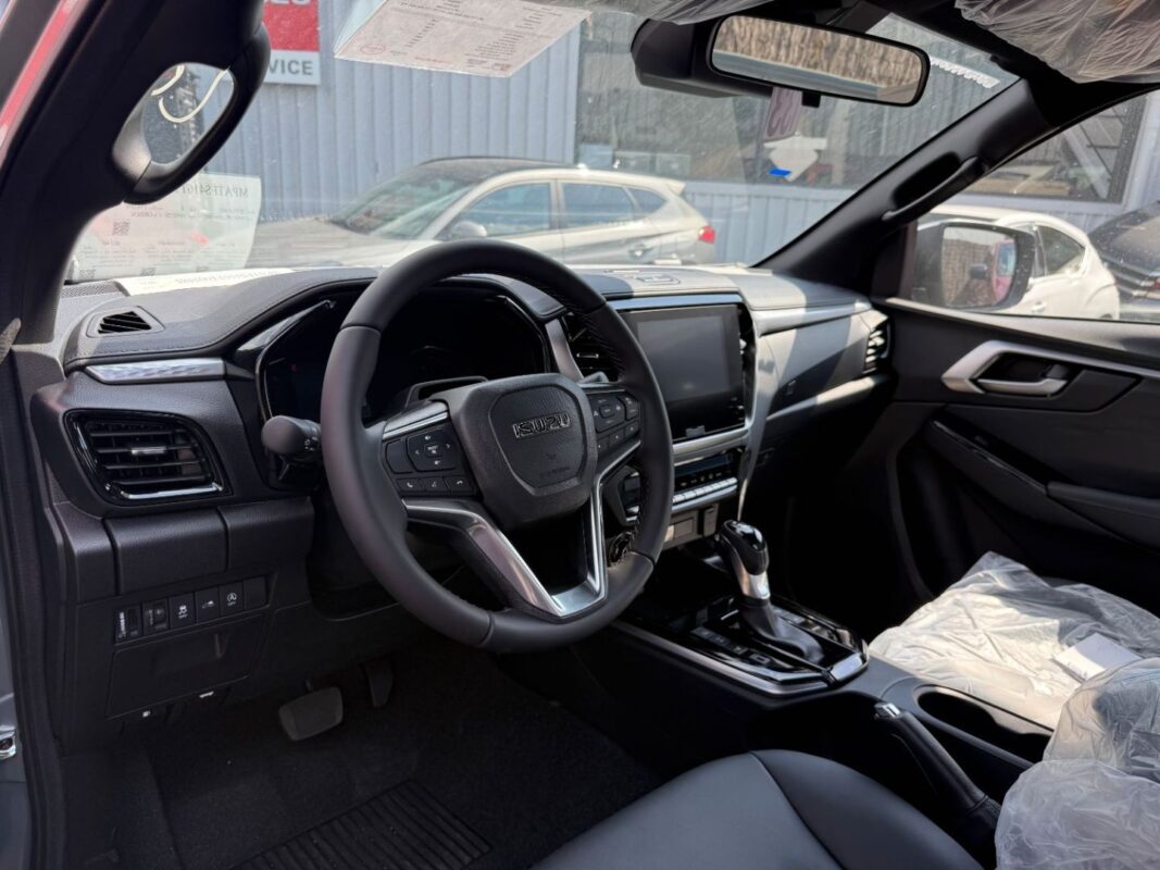 ISUZU D-MAX