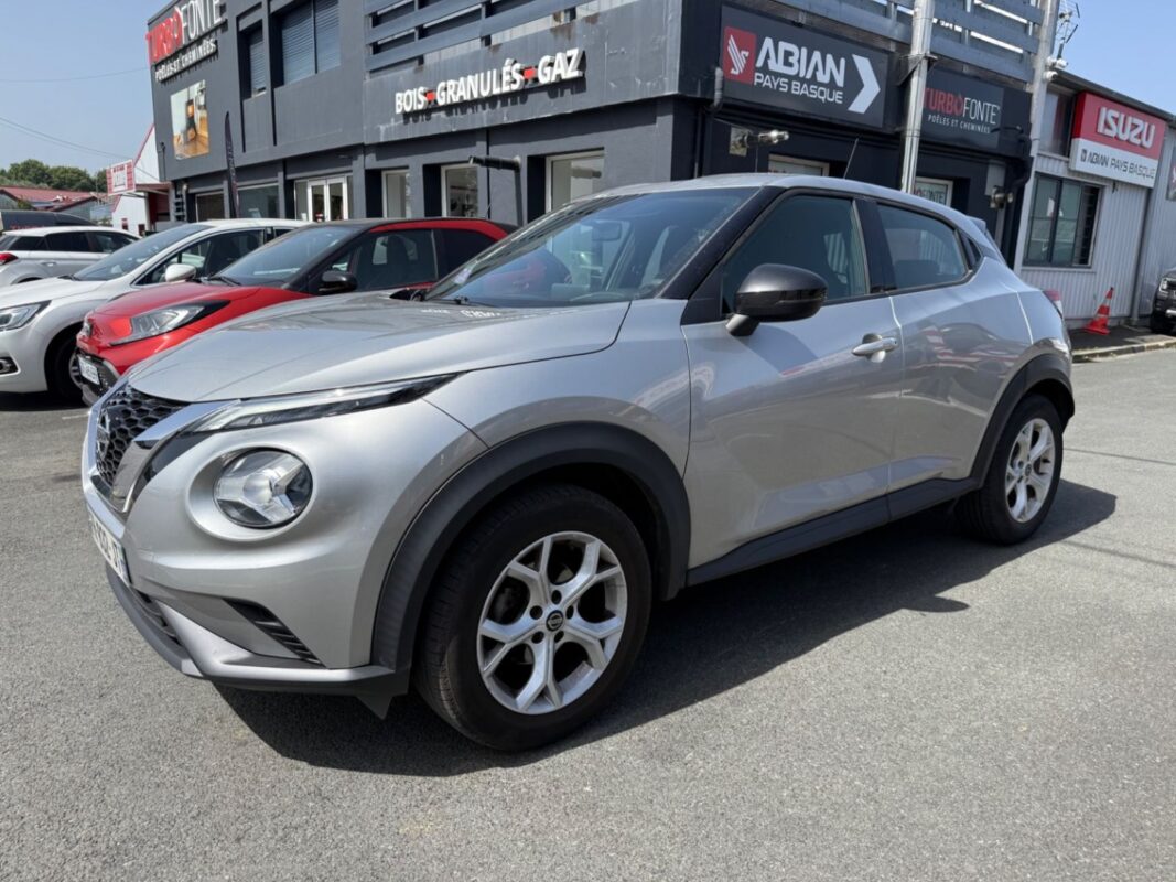NISSAN JUKE